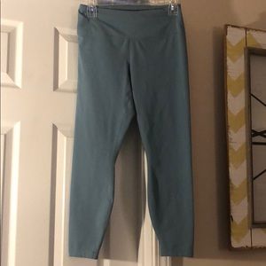 Athletic Leggings 💙